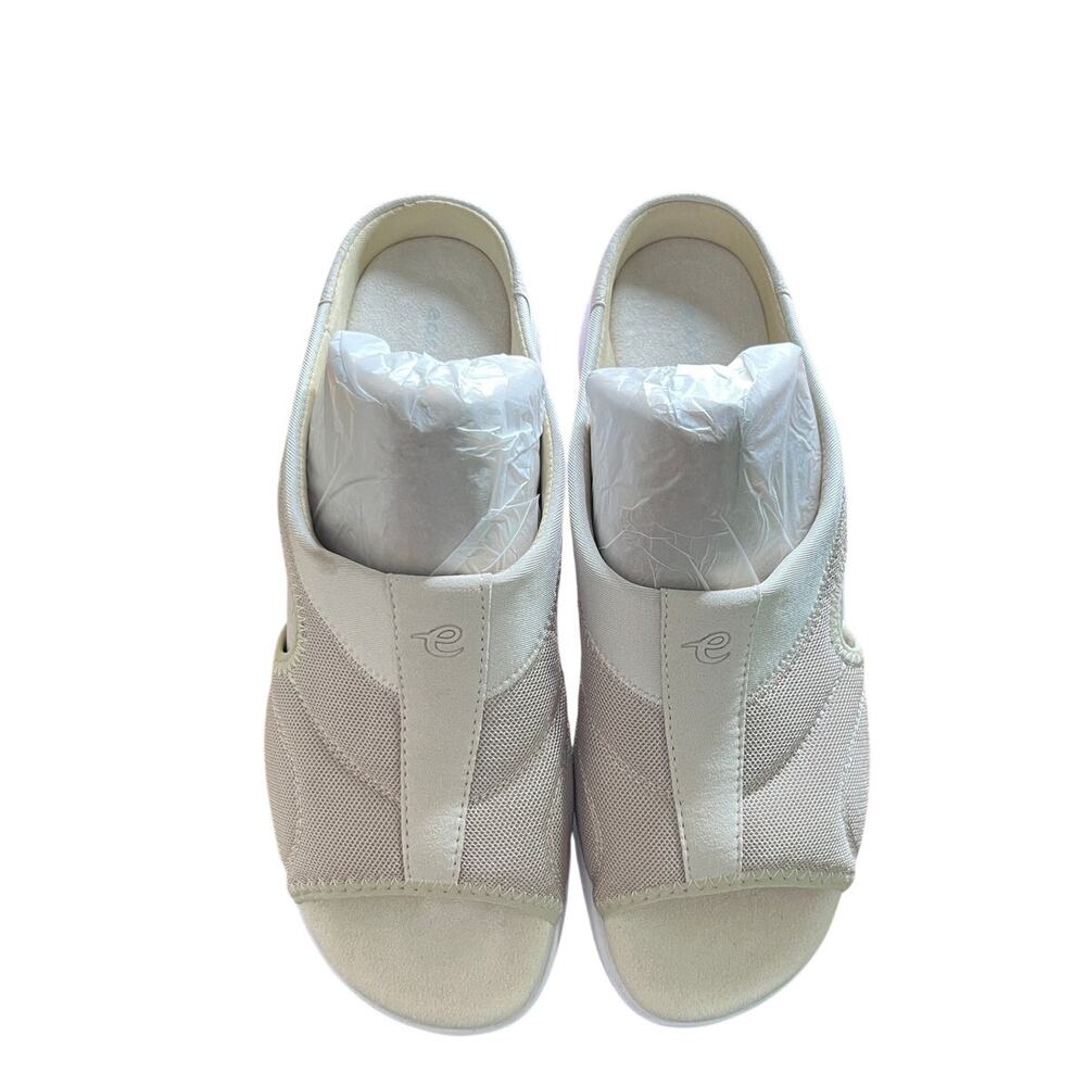 Easy Spirit Women's Tine 4 Slide Sandal, Taupe, 9 M US New